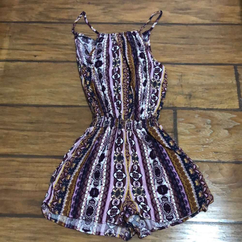 Romper - Picture 1 of 1